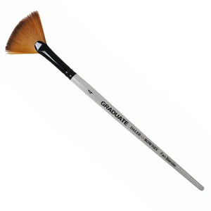 Graduate No4 Synthetic Fan Short Handle Brush